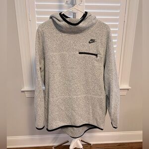 Nike women’s hoodie